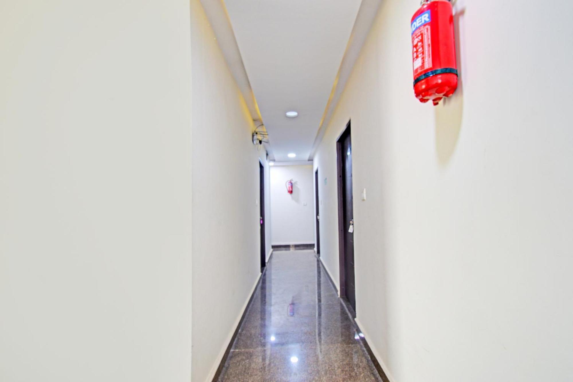 Super Hotel O Kondapur Hyderabad Formerly Dunes Inn Kondapur (Telangana) Luaran gambar